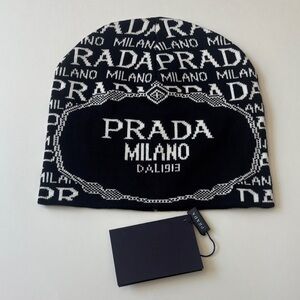 Prada beanie black